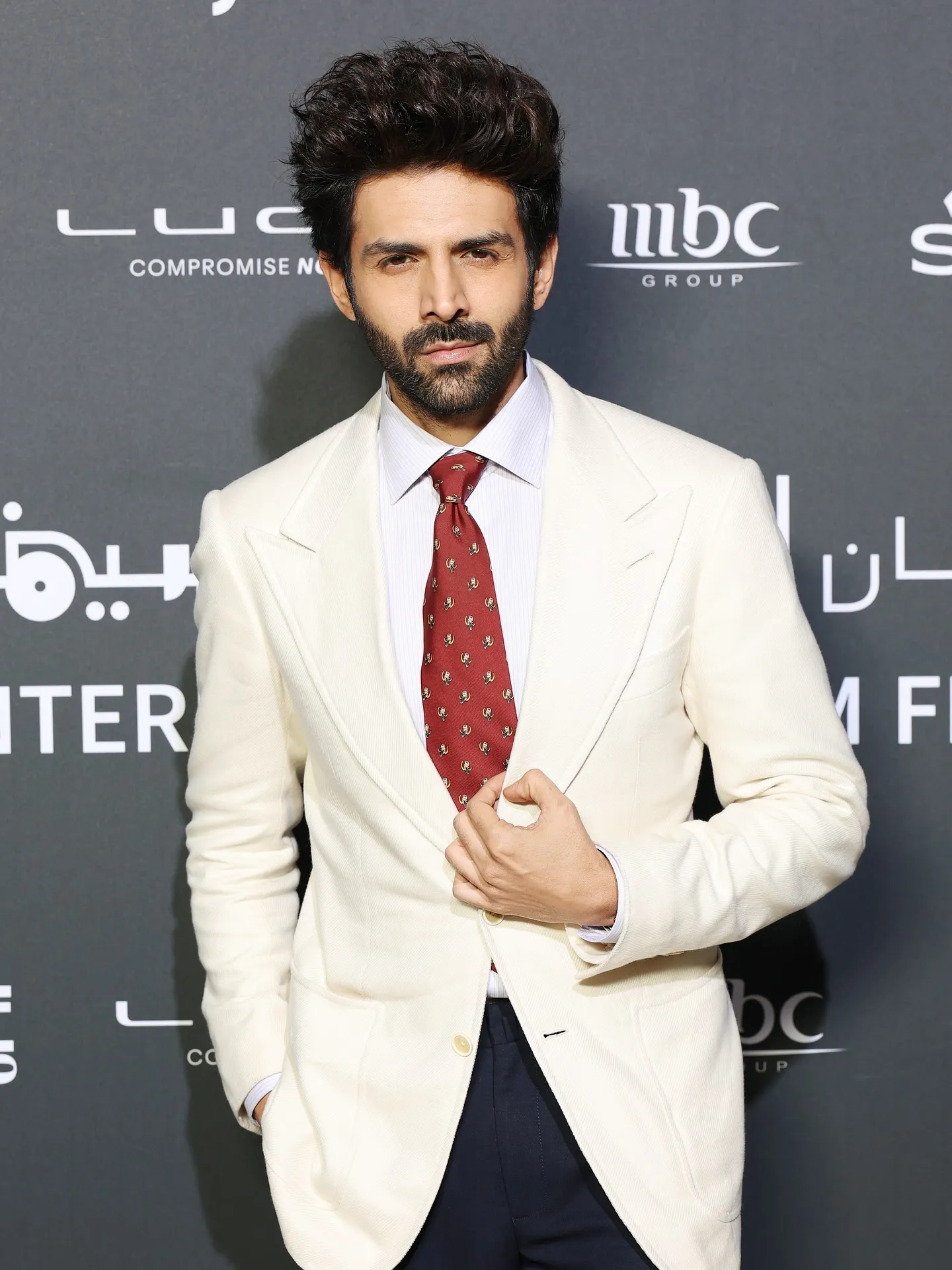 Long Hair Kartik Aaryan Hairstyle