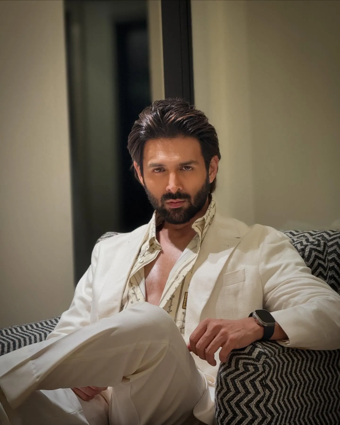Kartik Aaryan Hairstyle Photo