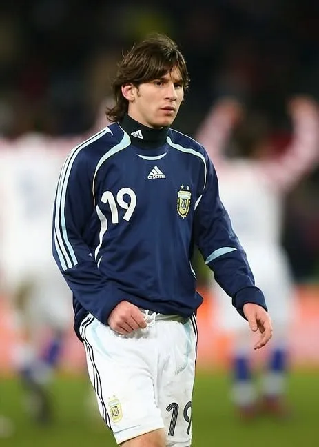 Messi hairstyle