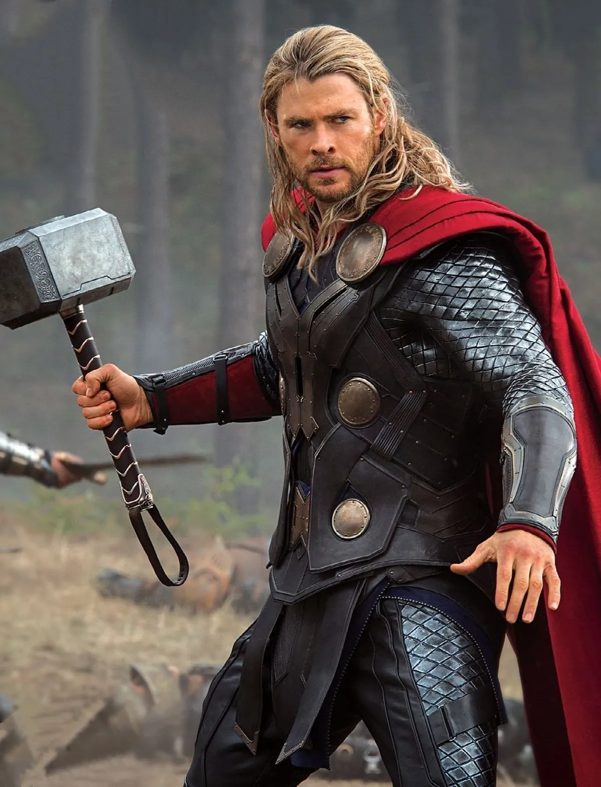 Chris Hemsworth hairstyle