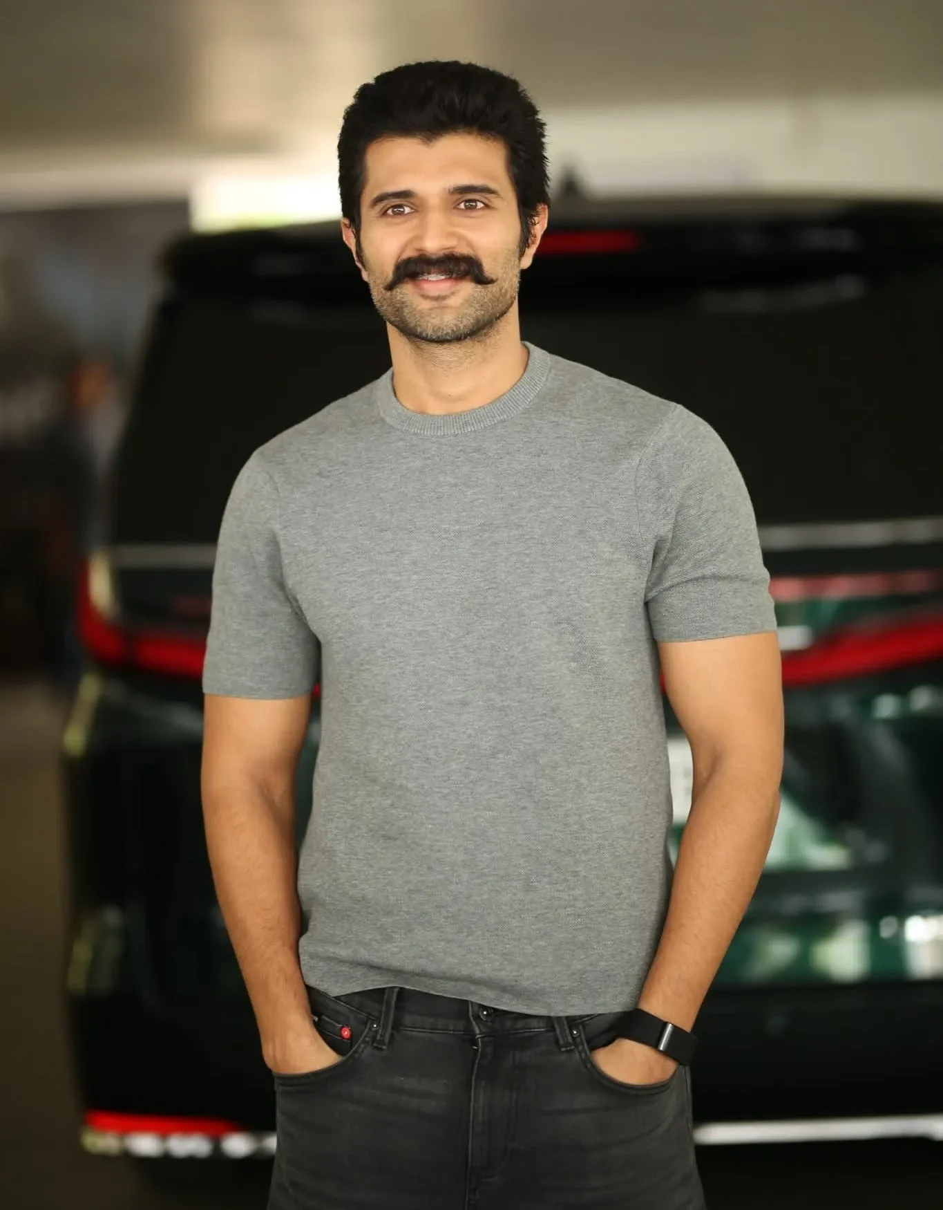 Vijay Devarakonda hairstyle