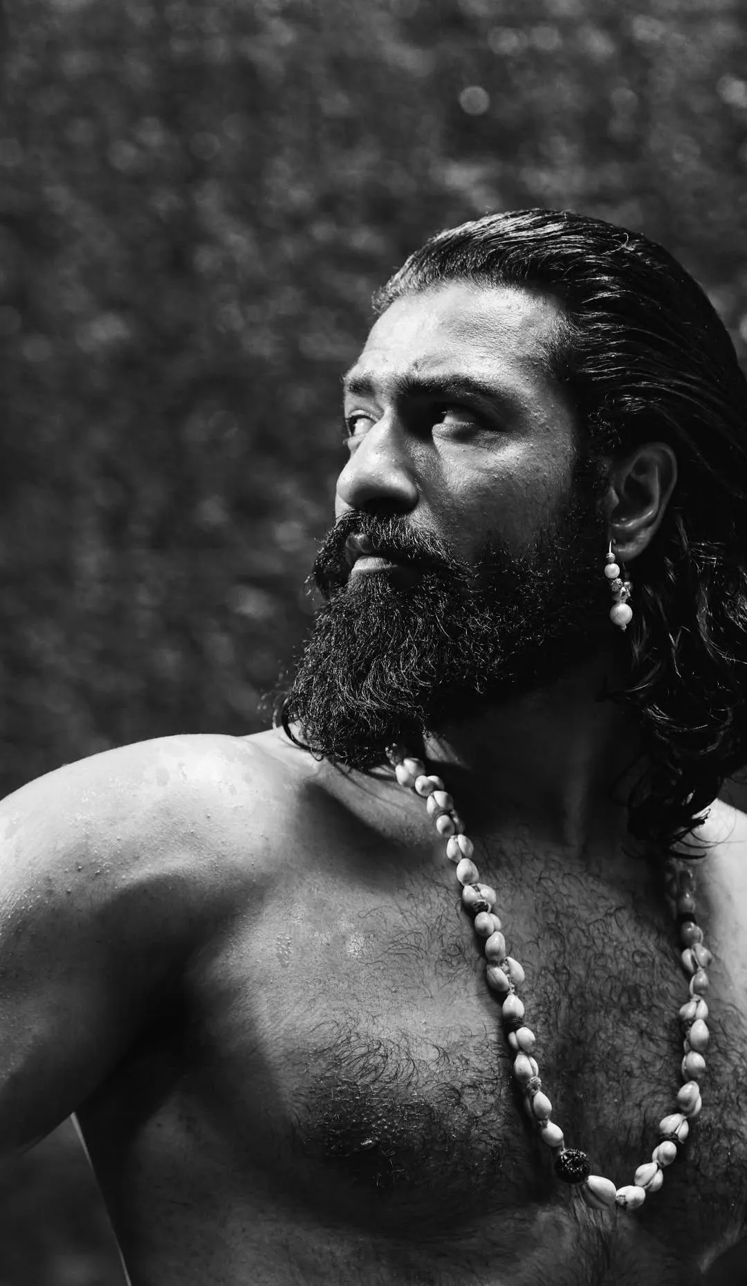 Vicky Kaushal hairstyle