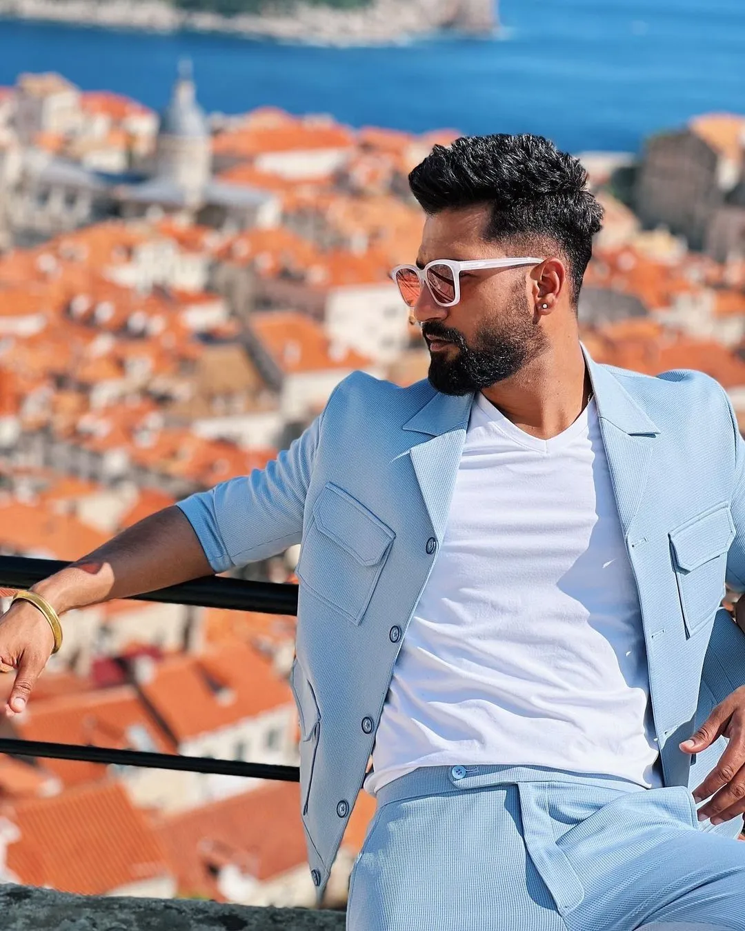 Vicky Kaushal hairstyle