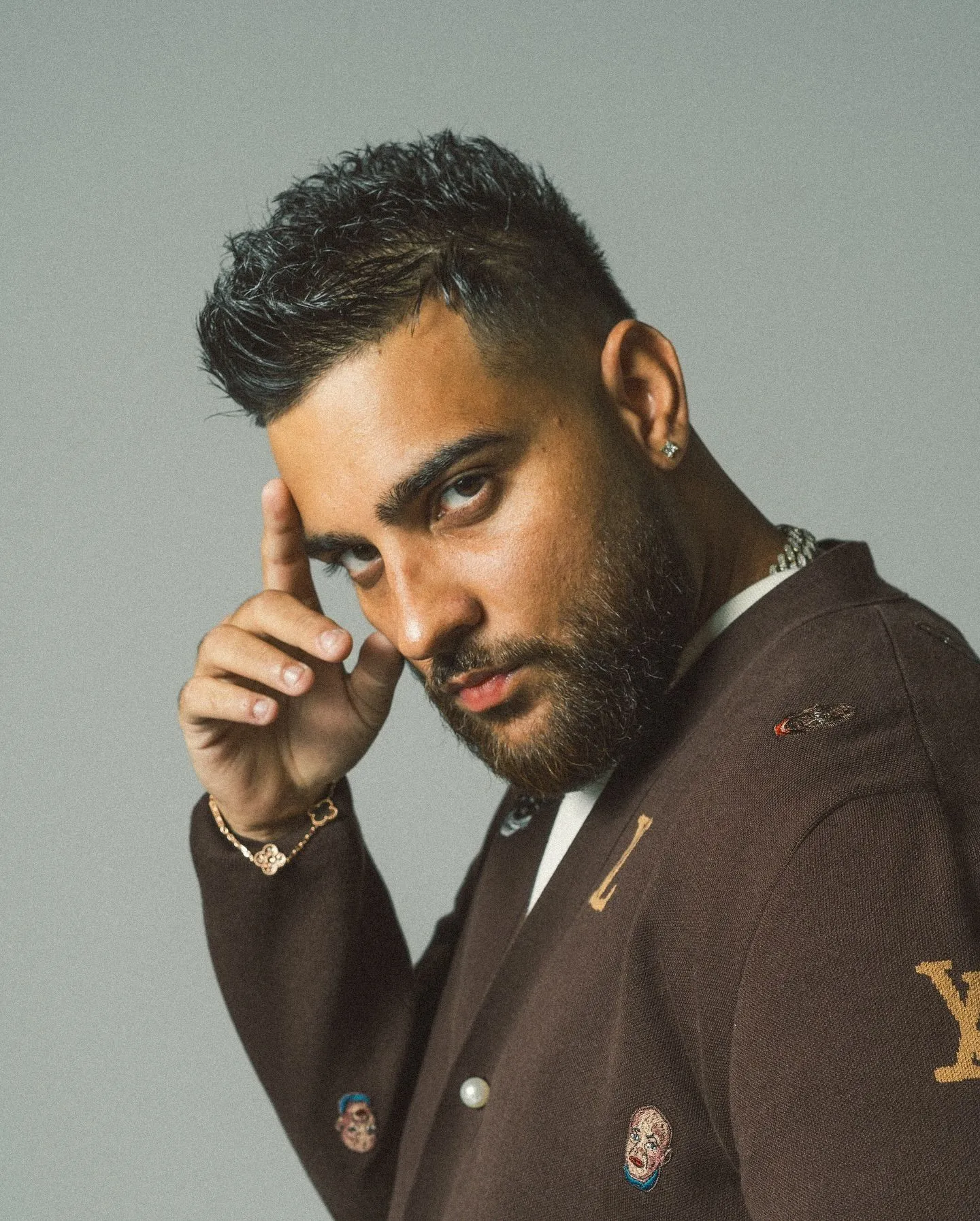 Karan Aujla hairstyle