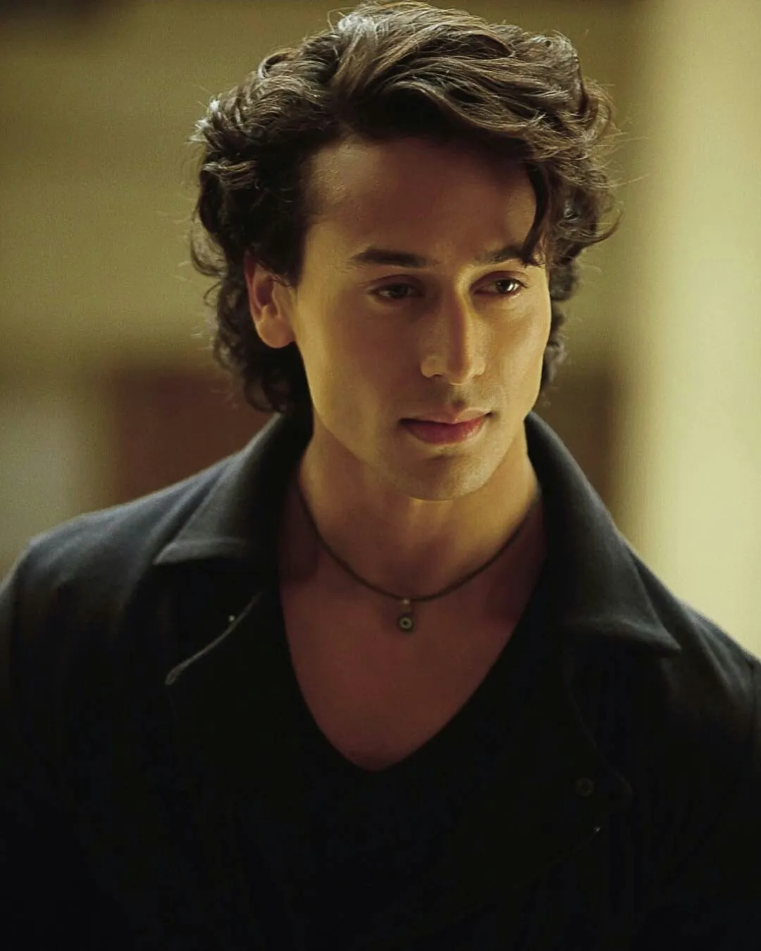 Tiger Shroff hairstyle
