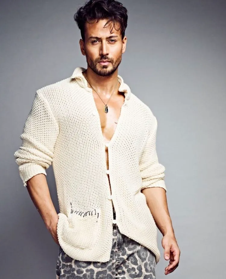 Tiger Shroff hairstyle