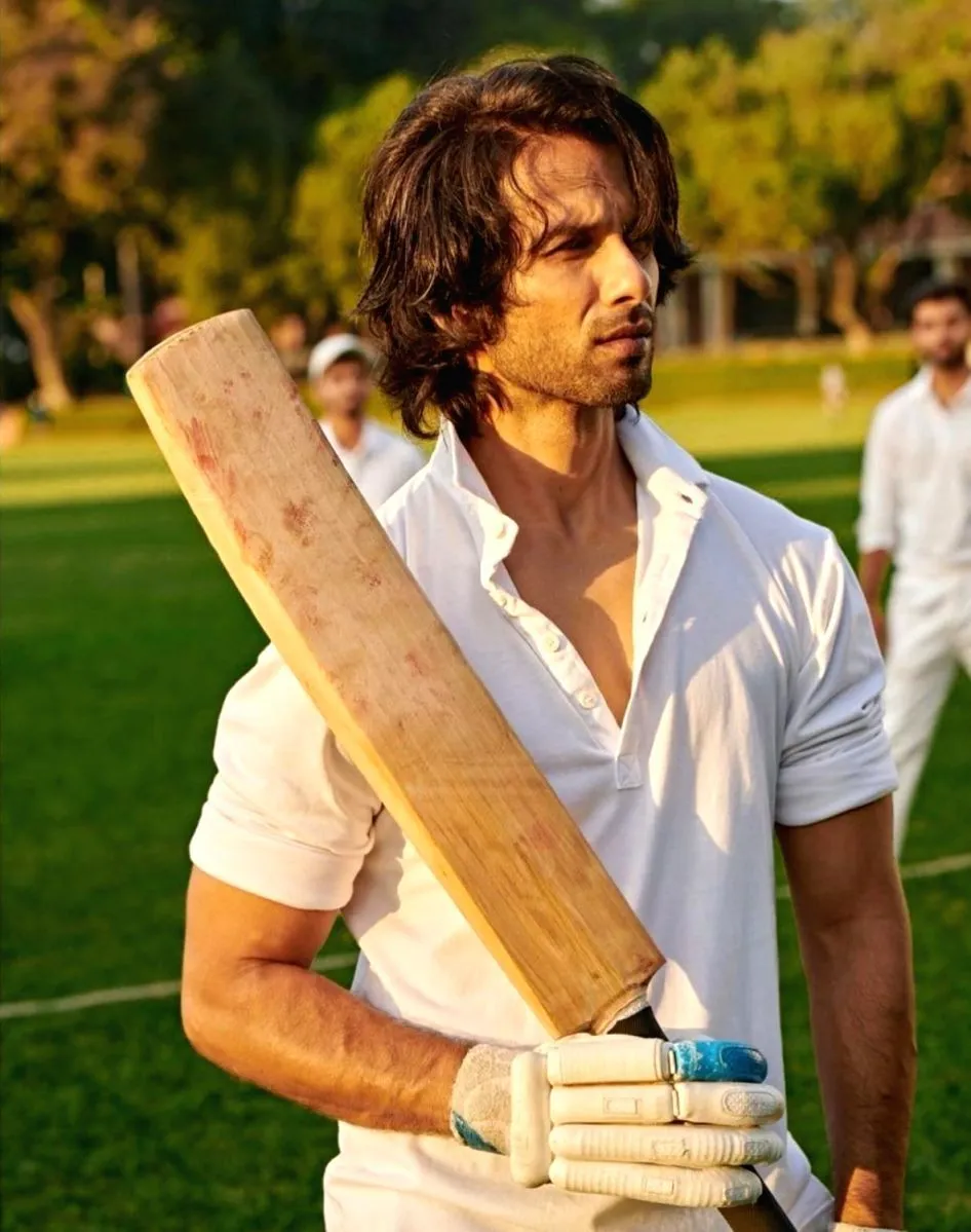 Shahid Kapoor hairstyle
