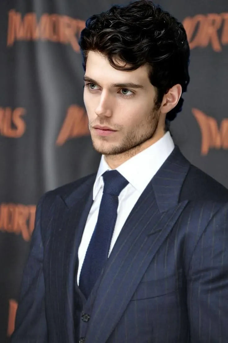 Henry Cavill hairstyle