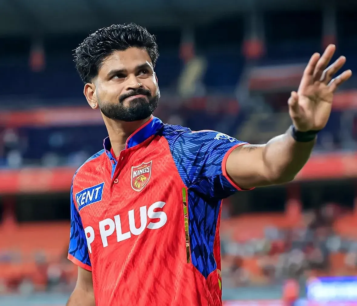 Shreyas Iyer hairstyle