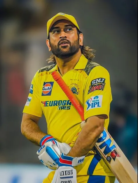 MS Dhoni hairstyle