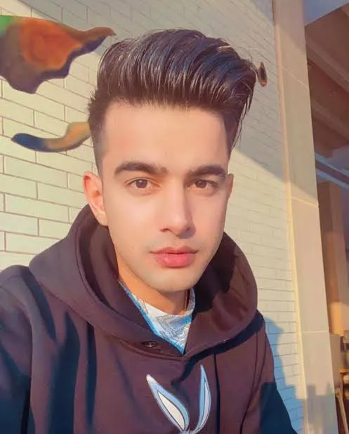 jass manak hairstyle
